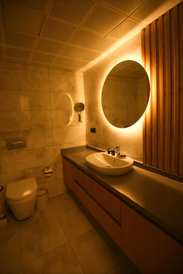 Krem Marin Otel Çeşme Exterior foto